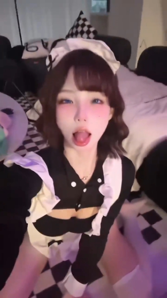 抖音蛇妈 百万粉网红阿黑颜魅制服魅惑福利 [23V0.7G][百度云]
